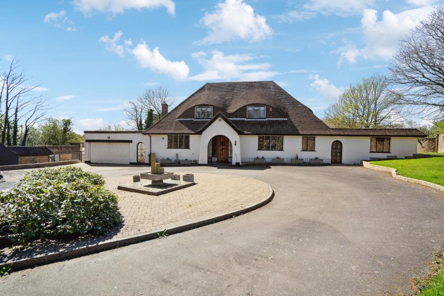Main image of property: Catlins Lane