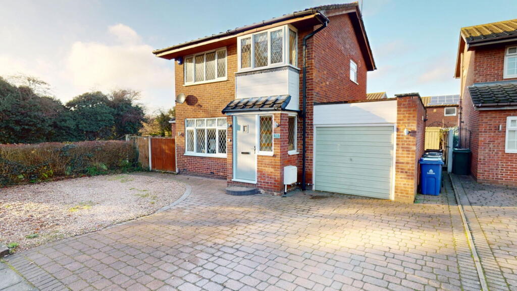 Main image of property: Scaftworth Close, Bessacarr, DN4