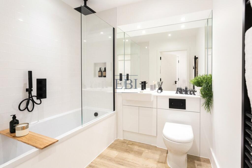Additional property image - London Square Croydon, 6-44 Station Road, Croydon, CR0