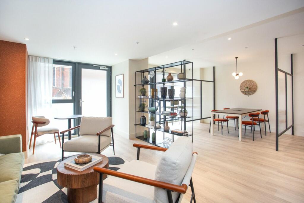 Additional property image - London Square Croydon, 6-44 Station Road, Croydon, CR0