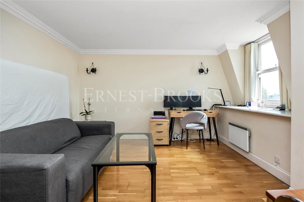 Main image of property: The Gallery, 38 Ludgate Hill, London, EC4M