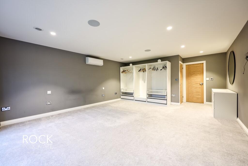 Additional property image - Weeford Road, Sutton Coldfield, West Midlands, B75