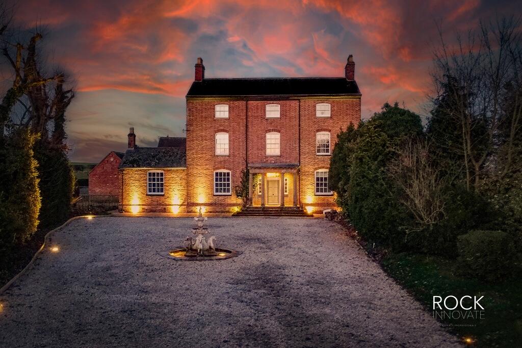 Main image of property: Elford Road, Staffordshire, B79