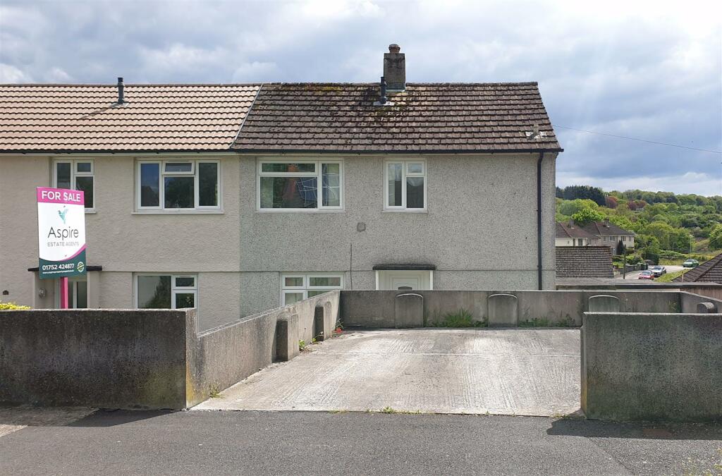 3 bedroom semidetached house for sale in Hornchurch Road, Ernesettle