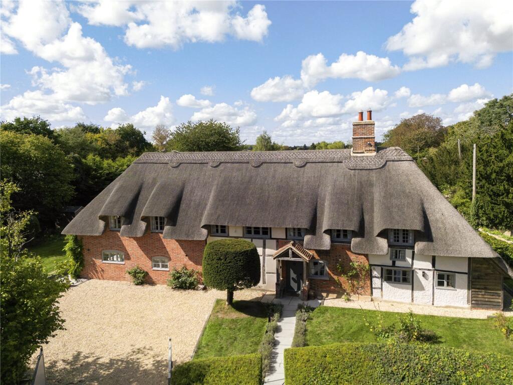 Main image of property: Cat Street, East Hendred, Wantage, Oxfordshire, OX12