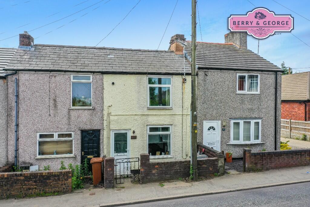 2 bedroom terraced house for sale in Mold Road, Buckley, Flintshire, CH7