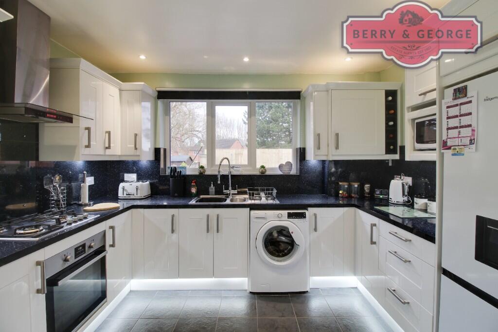 Additional property image - Bron Y Nant, Mold, Flintshire, Clwyd, CH7
