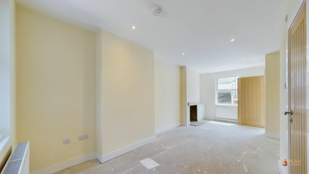 Additional property image - Orme Road, Worthing, BN11