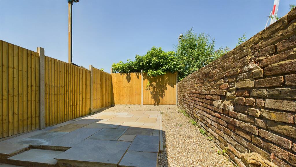 Additional property image - Orme Road, Worthing, BN11