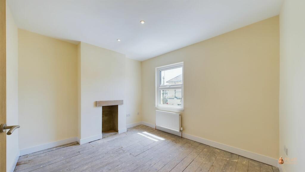 Additional property image - Orme Road, Worthing, BN11