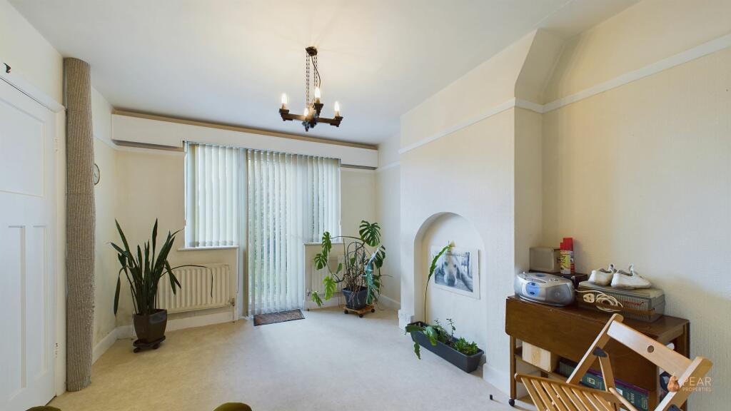 Additional property image - Marlowe Road, Worthing, BN14