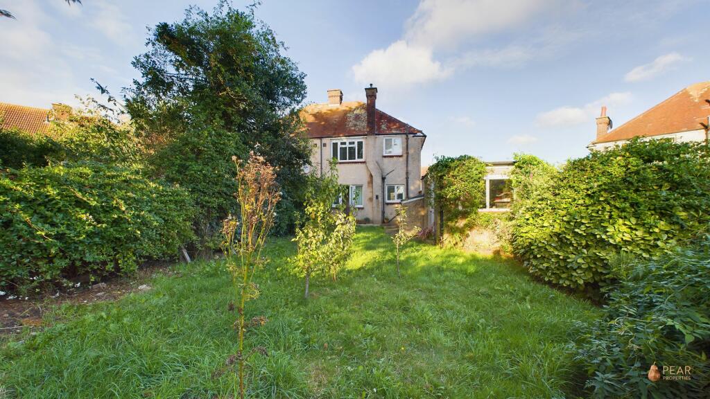 Additional property image - Marlowe Road, Worthing, BN14