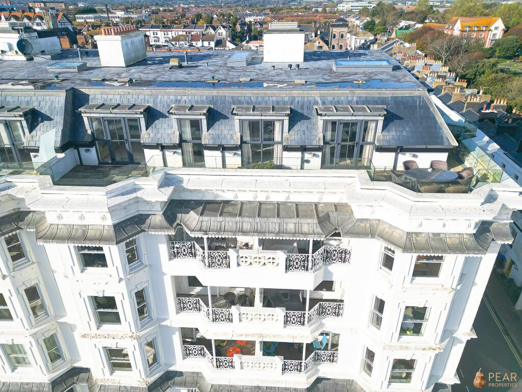 Additional property image - Marine Parade, Worthing, BN11