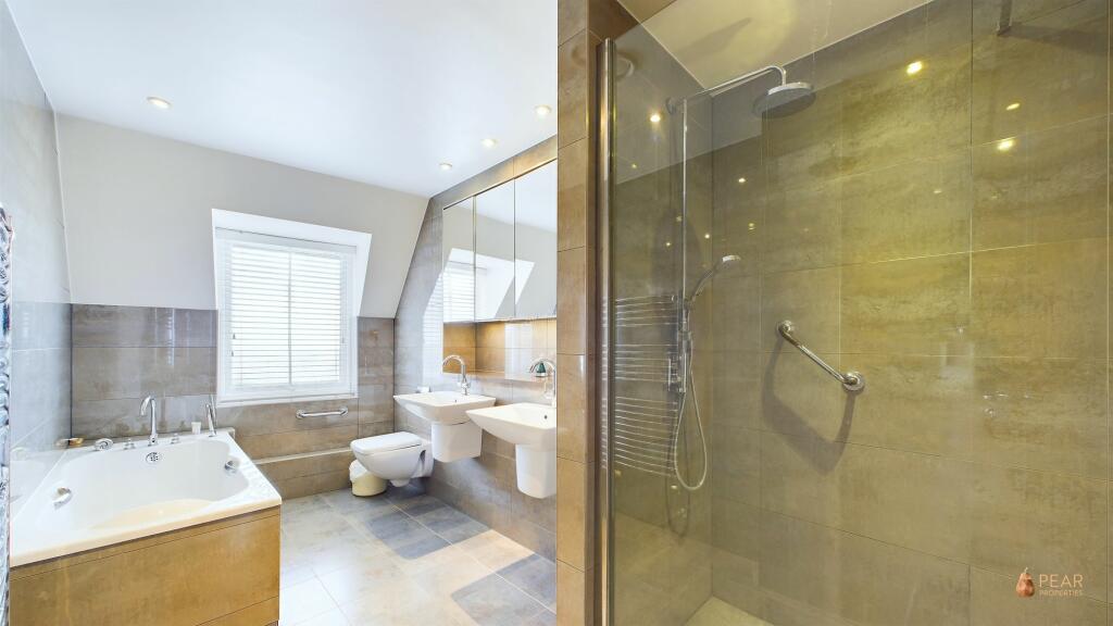 Additional property image - Marine Parade, Worthing, BN11