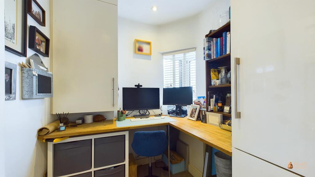 Additional property image - Thornhill Avenue, Brighton, BN1