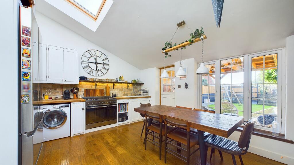 Additional property image - Manor Road, Lancing, BN15