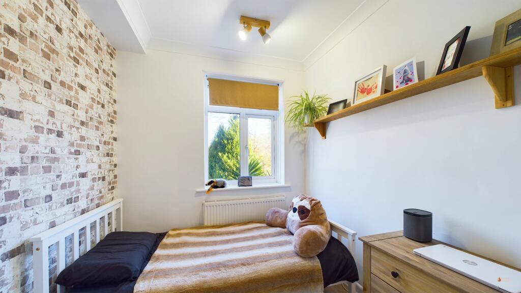 Additional property image - Manor Road, Lancing, BN15