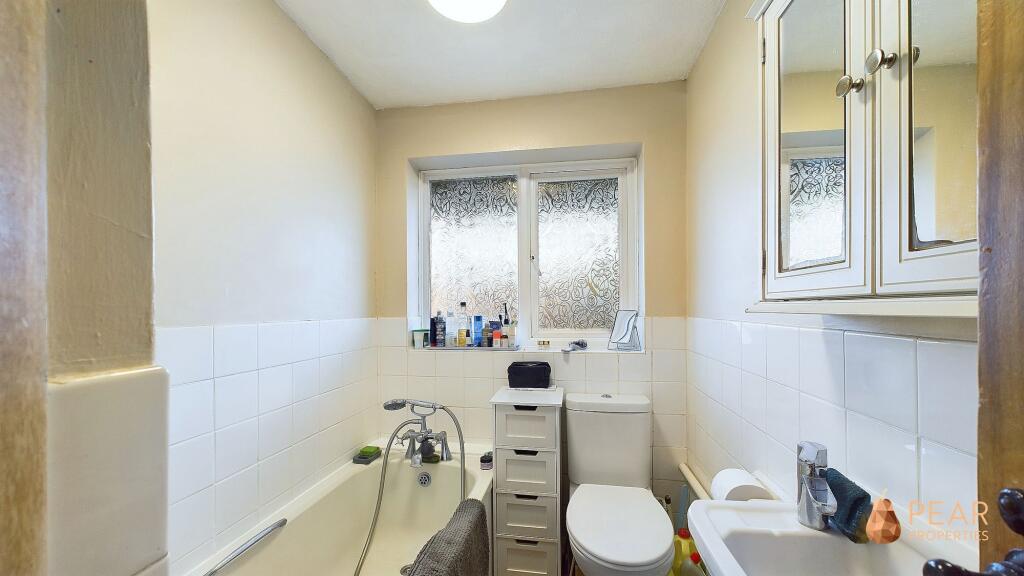 Additional property image - Southfield Road, Worthing, BN14