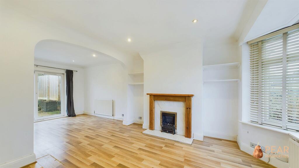 Additional property image - Greenways Crescent, Shoreham-By-Sea, BN43