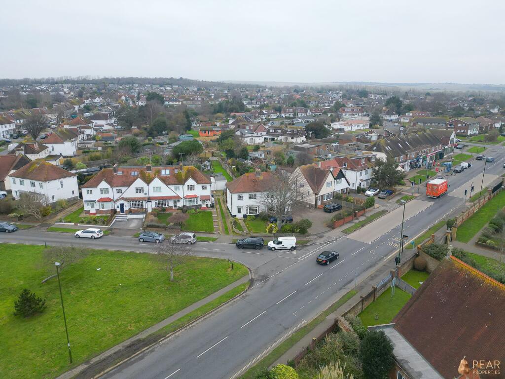 Additional property image - Greenways Crescent, Shoreham-By-Sea, BN43