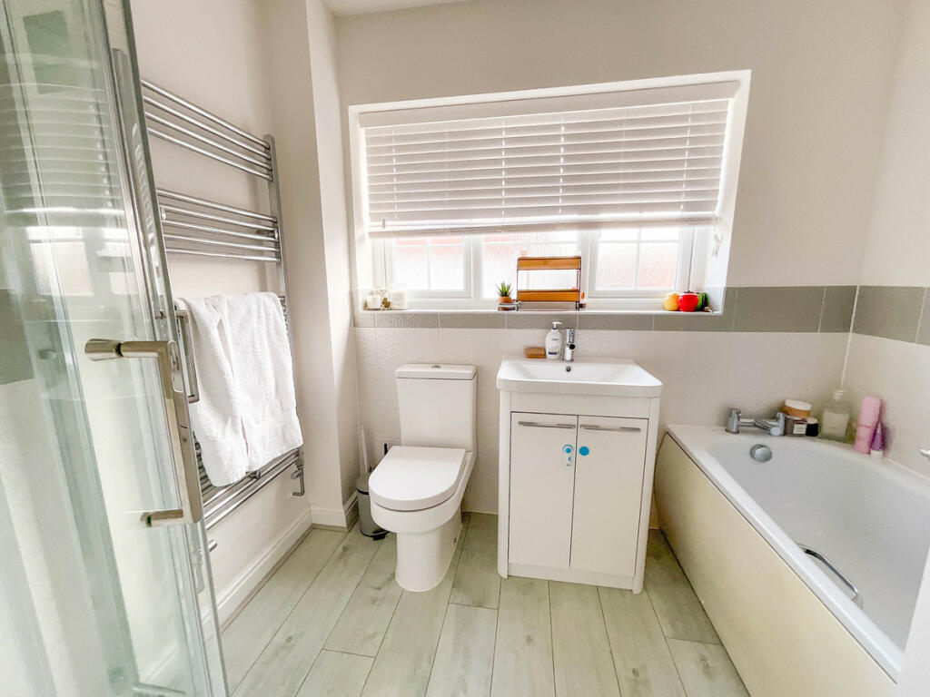 Additional property image - Digby Way, Clacton-on-sea, CO16 0