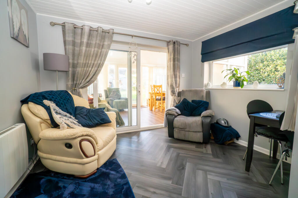 Additional property image - Highfield Avenue, Harwich, CO12 4