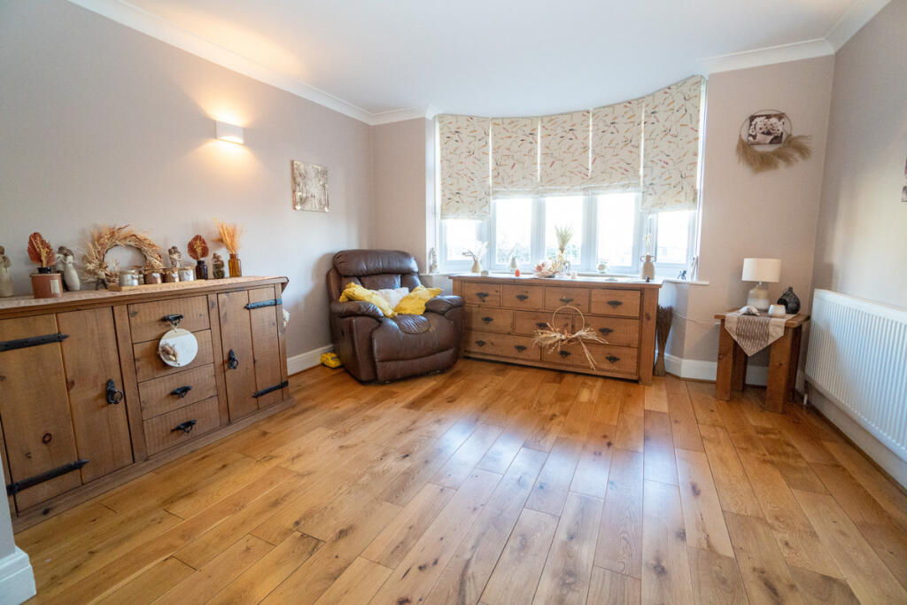 Additional property image - Highfield Avenue, Harwich, CO12 4