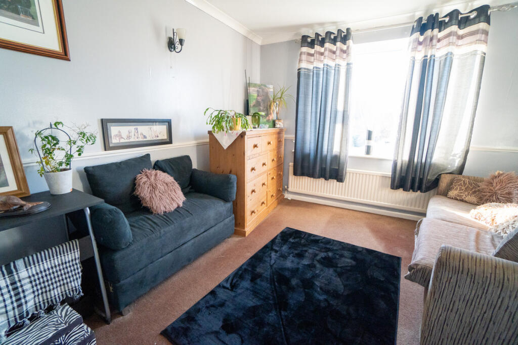 Additional property image - Highfield Avenue, Harwich, CO12 4