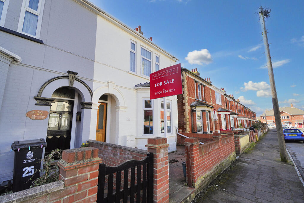 Main image of property: Park Road, Harwich, CO12 3