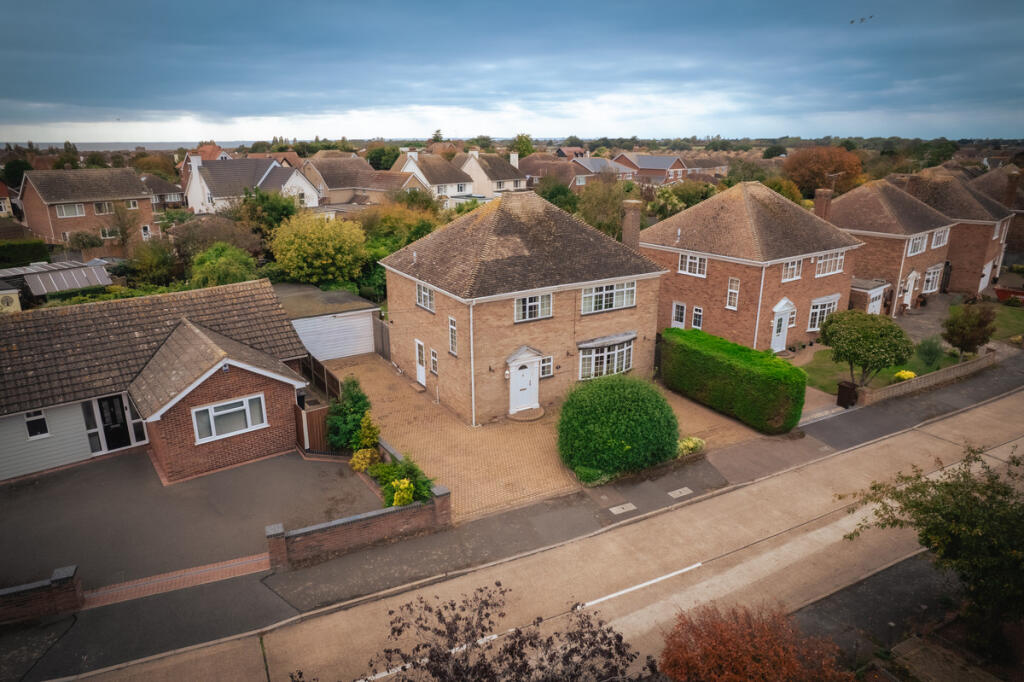 Main image of property: Washford Gardens, Clacton-on-Sea, CO15 1