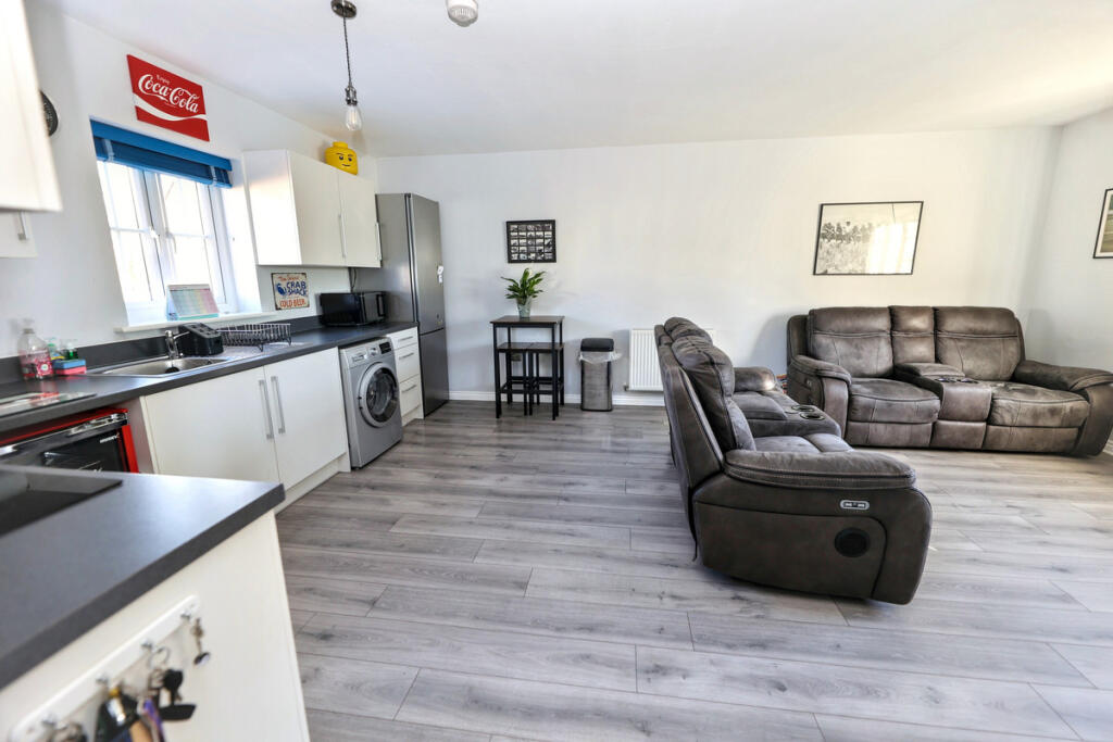 Main image of property: Meeanee Mews, Colchester, CO2 7