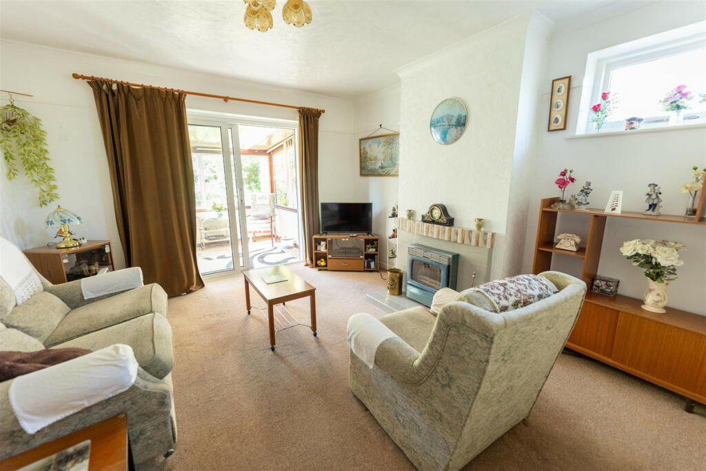 Additional property image - Conduit Lane, Woodham Mortimer, CM9 6