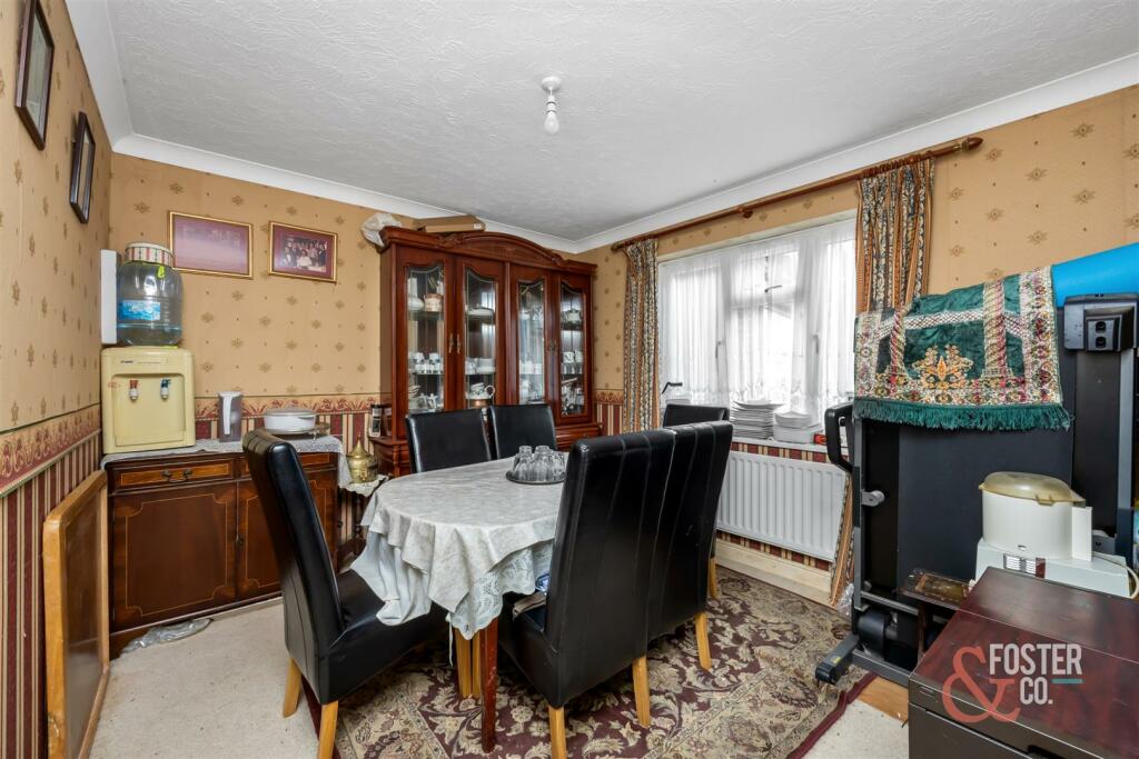 Additional property image - Stag Close, Henfield