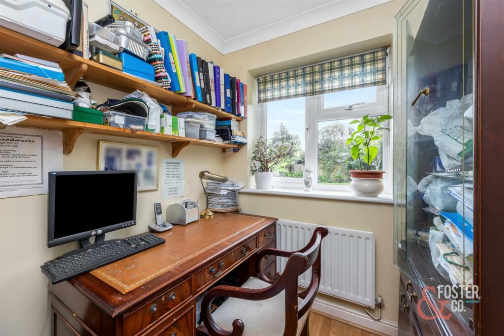 Additional property image - Stag Close, Henfield