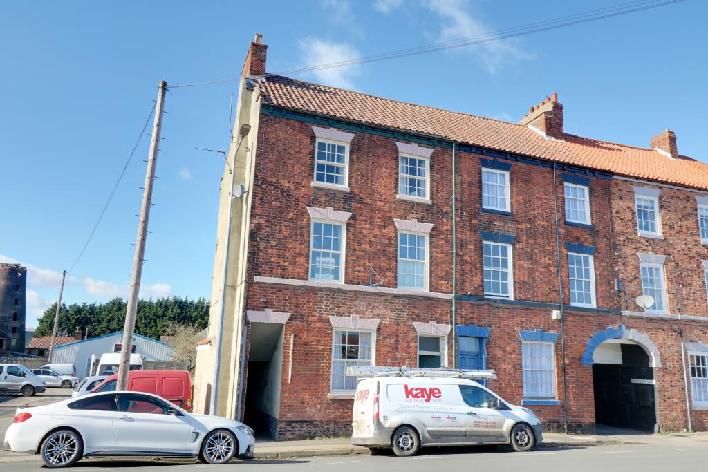 Main image of property: Waterside Road, Barton-Upon-Humber, North Lincolnshire, DN18