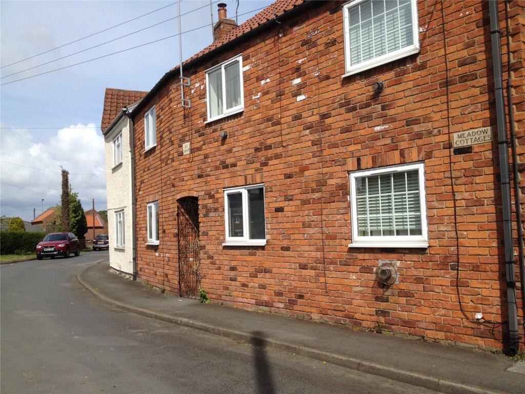 Main image of property: Meadow Cottage, Low Street, South Ferriby, North Lincolnshire, DN18