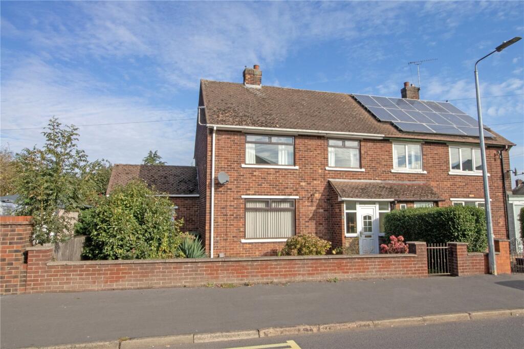 Main image of property: Derwent Road, Scunthorpe, Lincolnshire, DN16