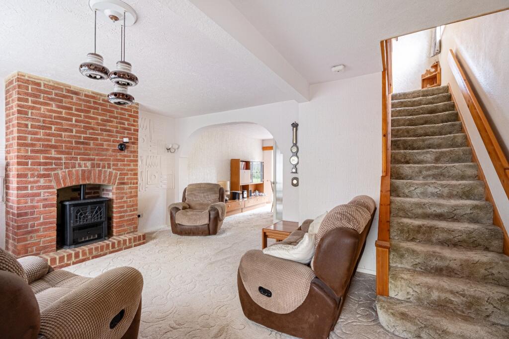 Additional property image - Ediva Road, Meopham, Gravesend, Kent, DA13 0ND