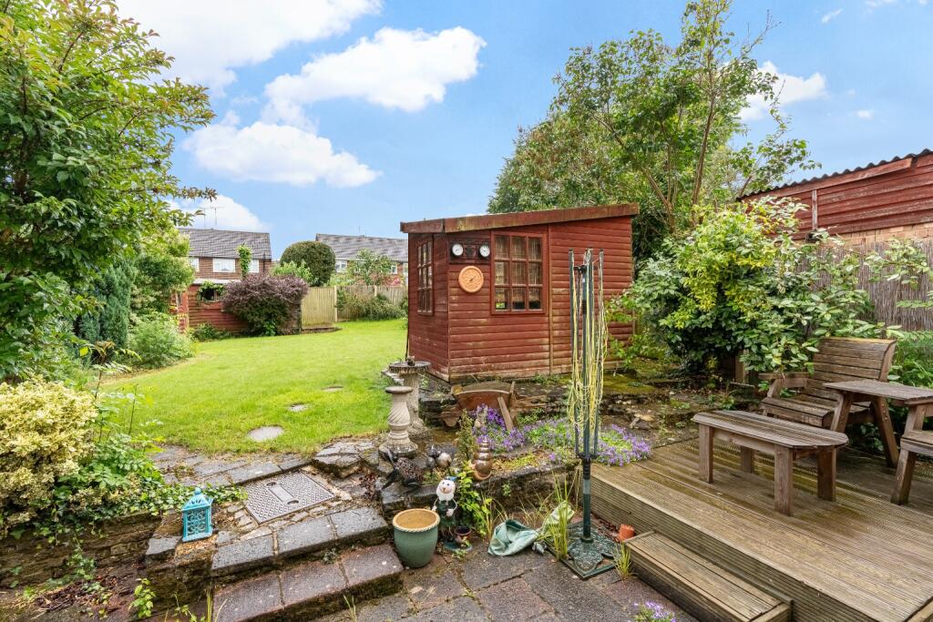 Additional property image - Ediva Road, Meopham, Gravesend, Kent, DA13 0ND