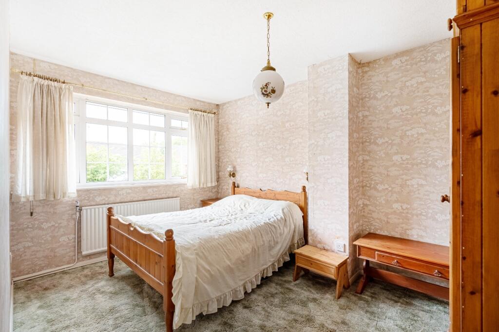 Additional property image - Ediva Road, Meopham, Gravesend, Kent, DA13 0ND