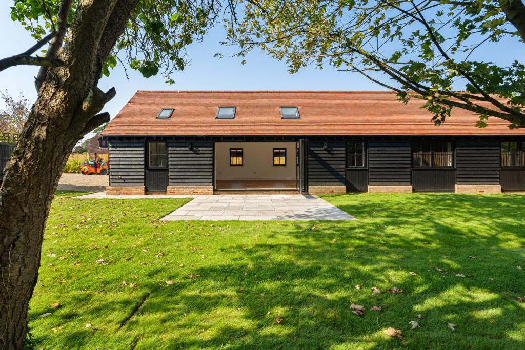 Additional property image - Norwood Lane, Meopham, Gravesend, Kent, DA13 0YF