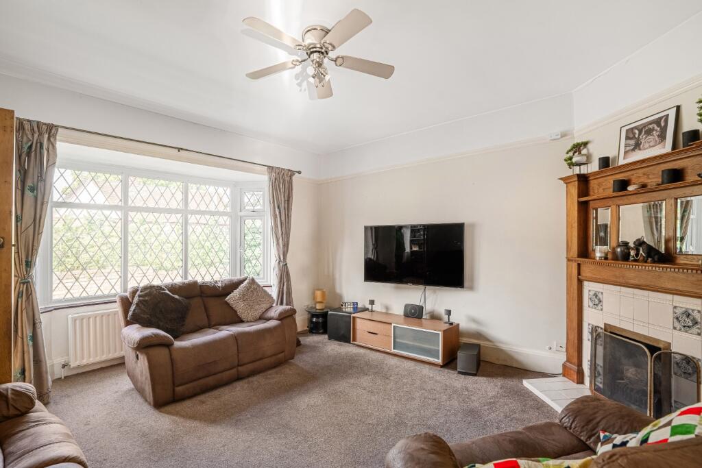 Additional property image - Sole Street, Cobham, Gravesend, Kent, DA12 3AX