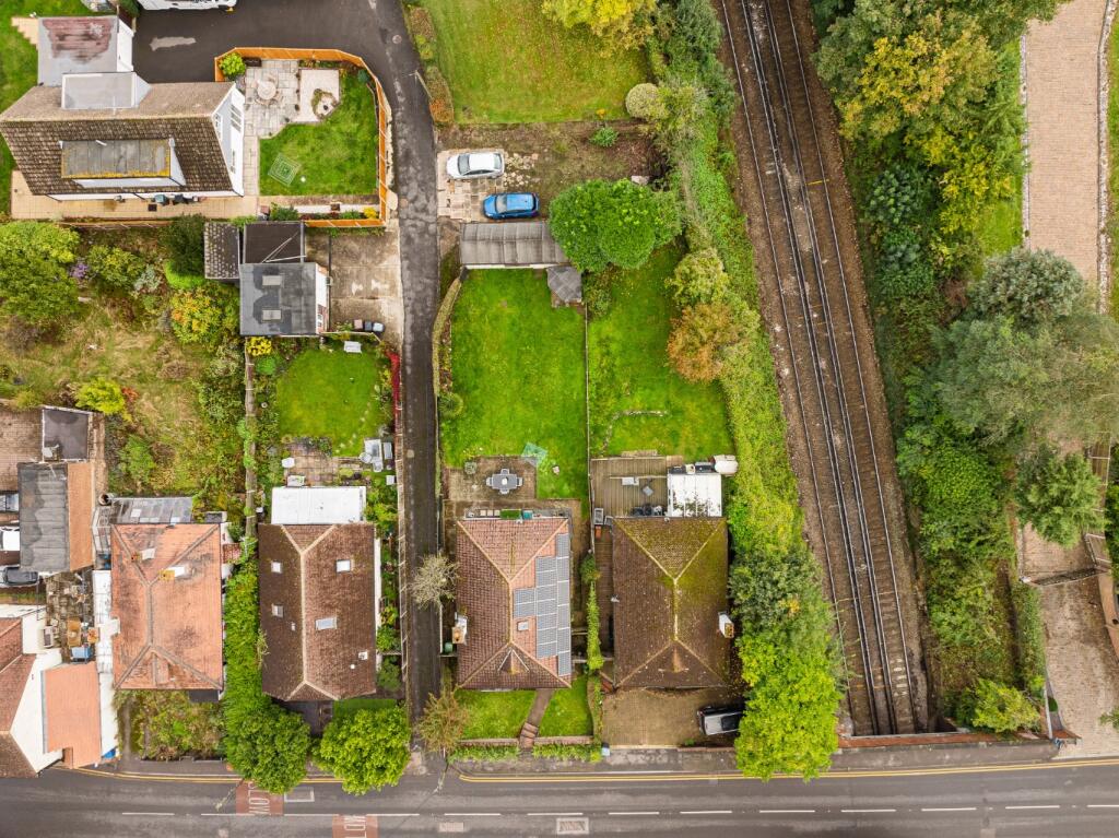 Additional property image - Sole Street, Cobham, Gravesend, Kent, DA12 3AX