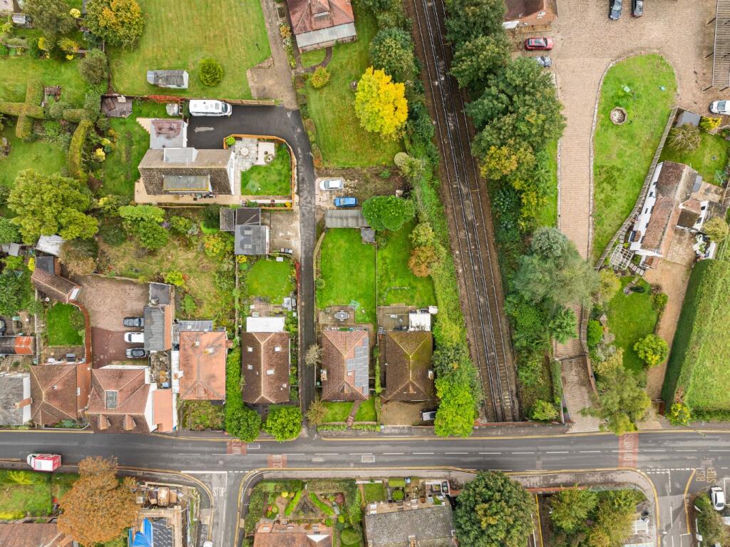 Additional property image - Sole Street, Cobham, Gravesend, Kent, DA12 3AX