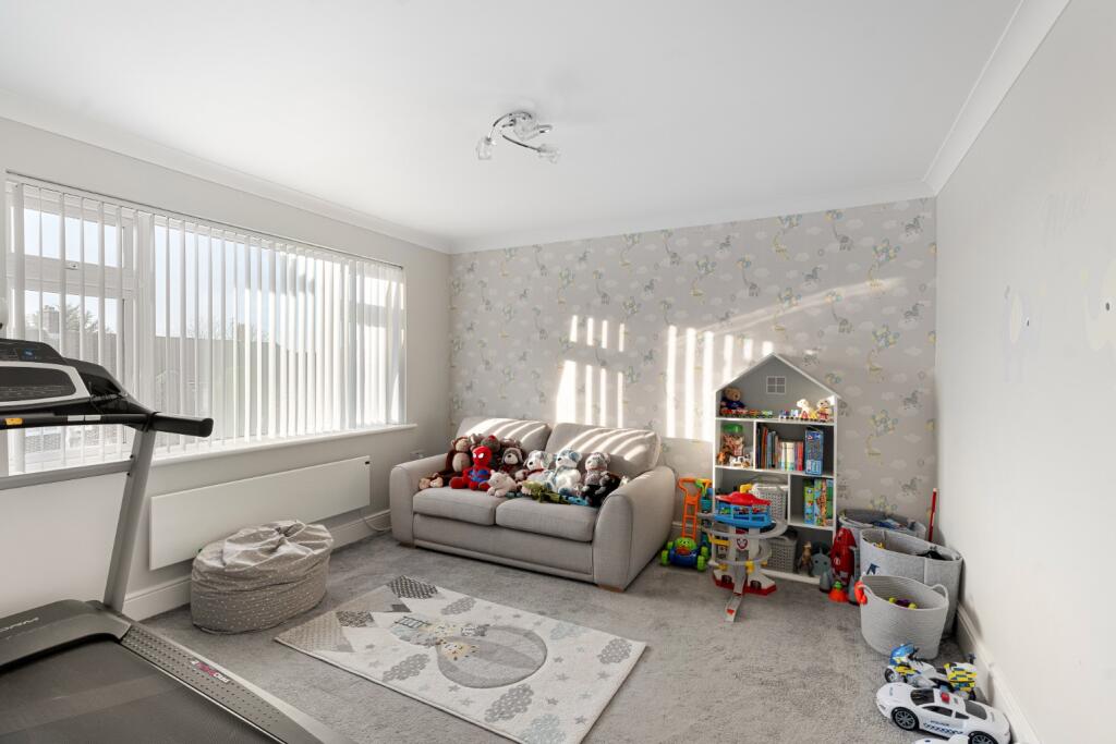 Additional property image - Marling Way, Riverview Park, Gravesend, Kent, DA12 4DN