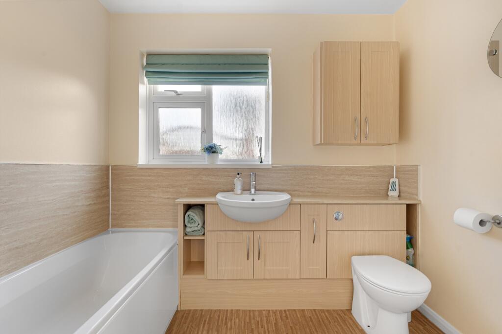 Additional property image - Marling Way, Riverview Park, Gravesend, Kent, DA12 4DN
