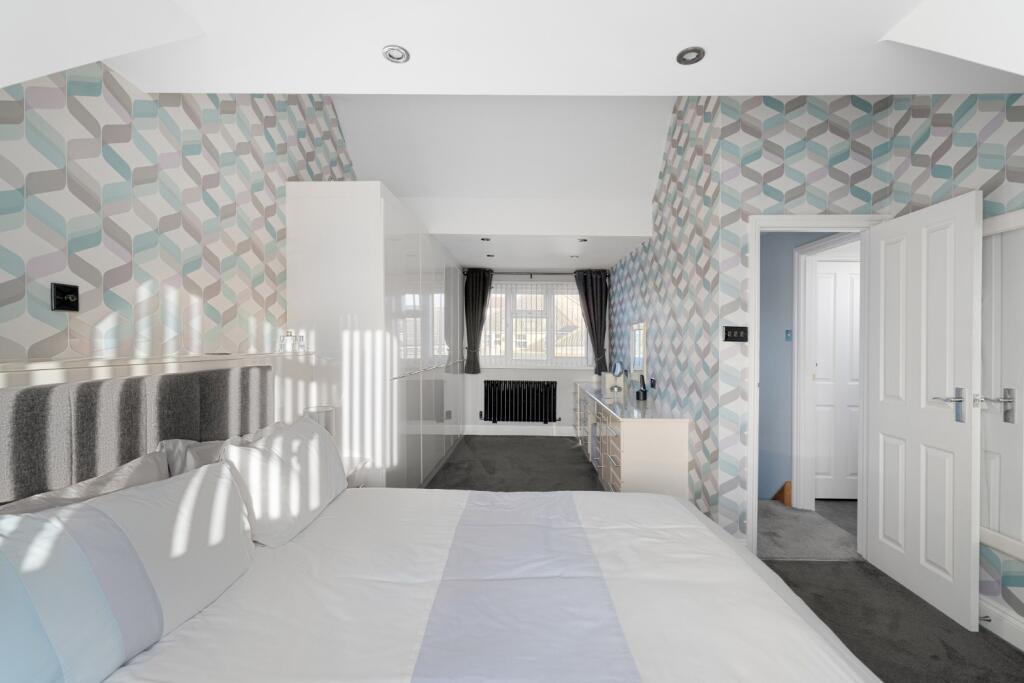 Additional property image - Marling Way, Riverview Park, Gravesend, Kent, DA12 4DN