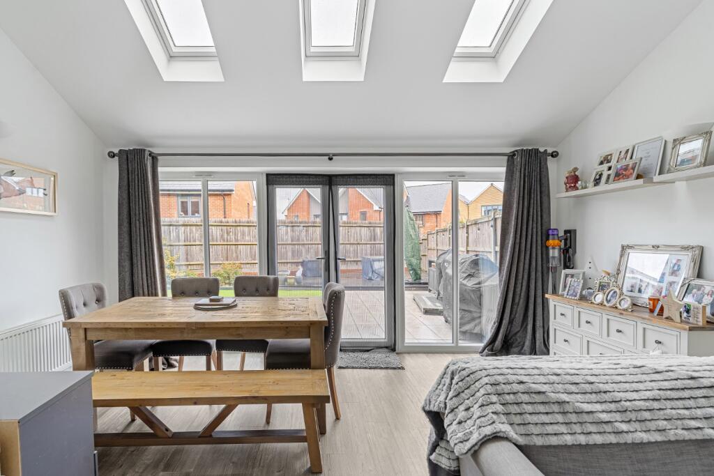 Additional property image - Conrad Mews, Northfleet, Gravesend, Kent, DA11 8FW