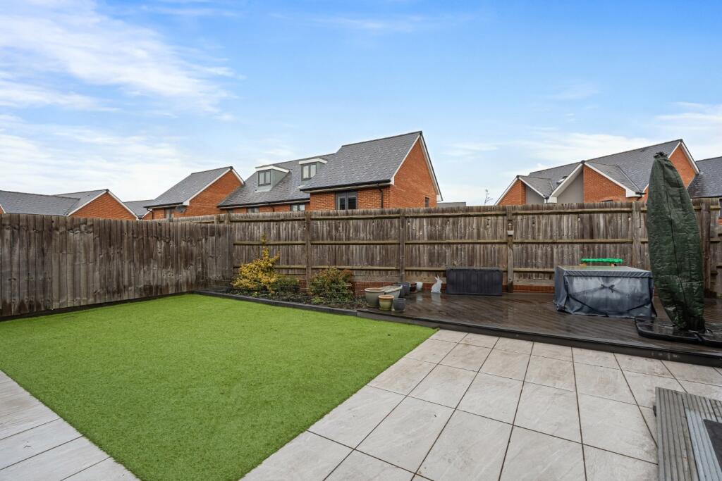 Additional property image - Conrad Mews, Northfleet, Gravesend, Kent, DA11 8FW