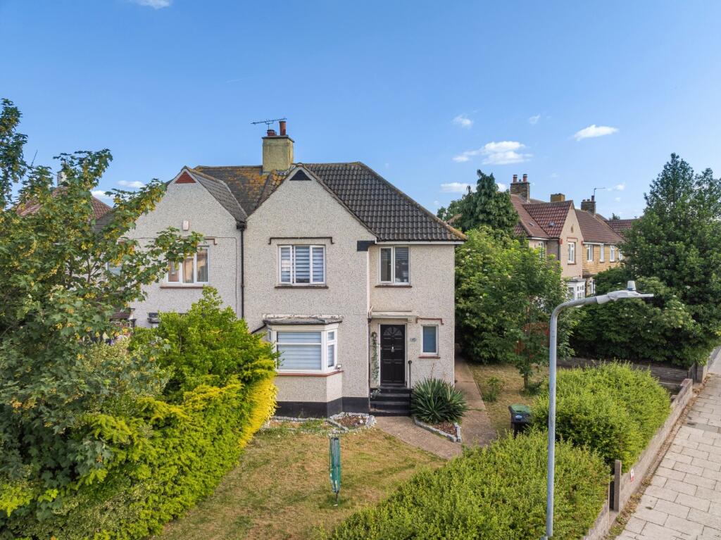 Main image of property: Kitchener Avenue, Gravesend, Kent, DA12